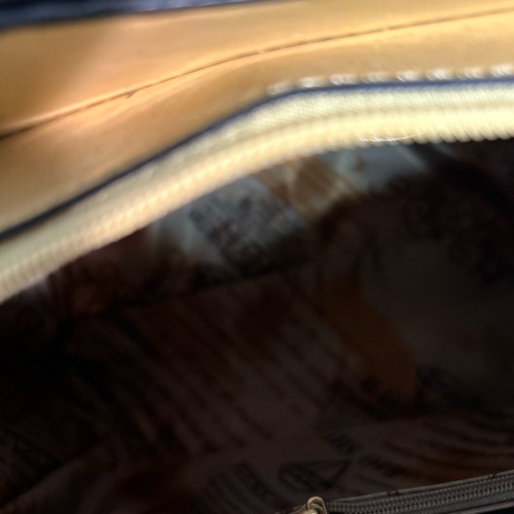 Large Handbag Tote - Picture 5 of 5